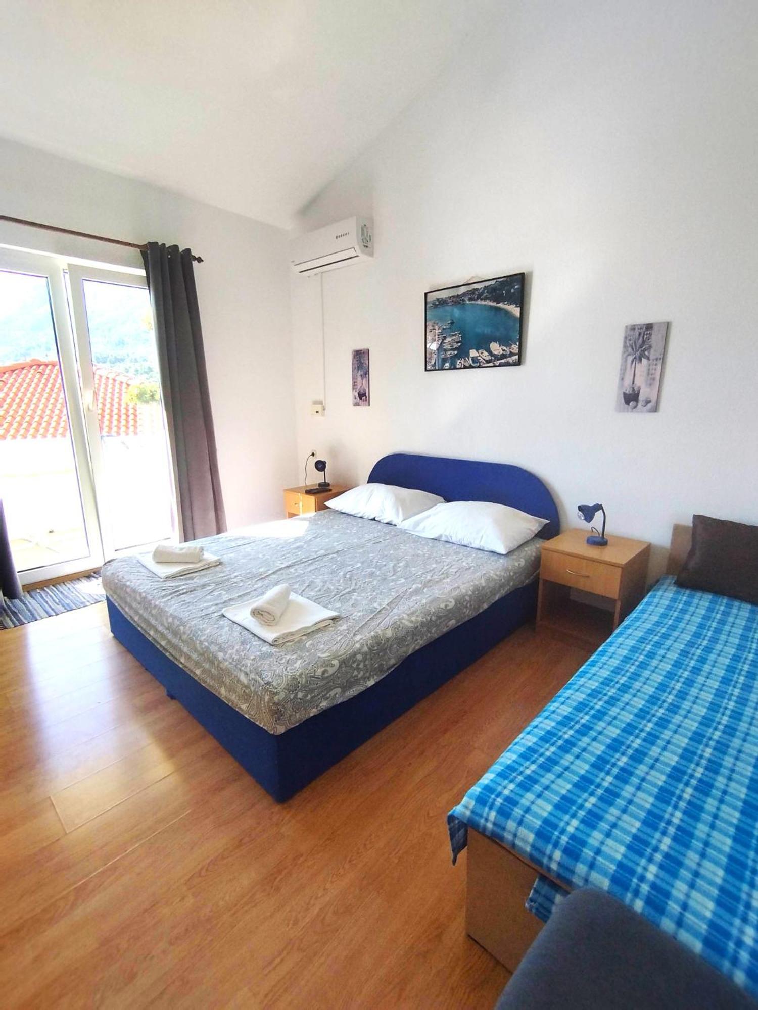 Apartment Jelas Živogošće 外观 照片