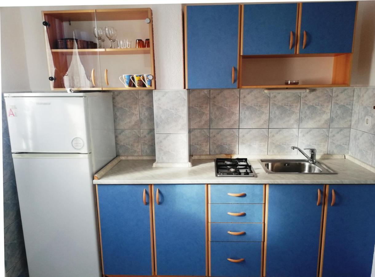 Apartment Jelas Živogošće 外观 照片